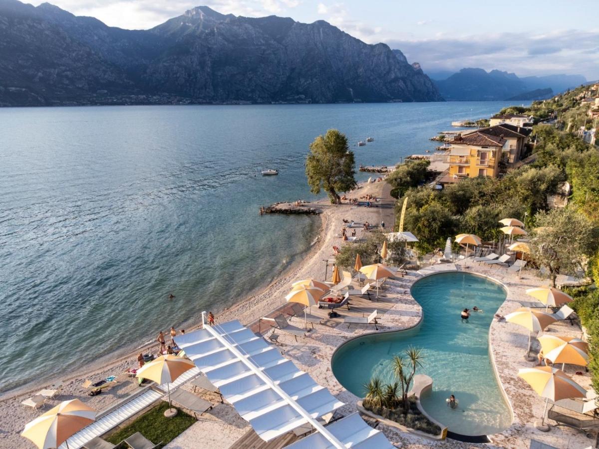 Ambienthotel Primaluna Malcesine Buitenkant foto