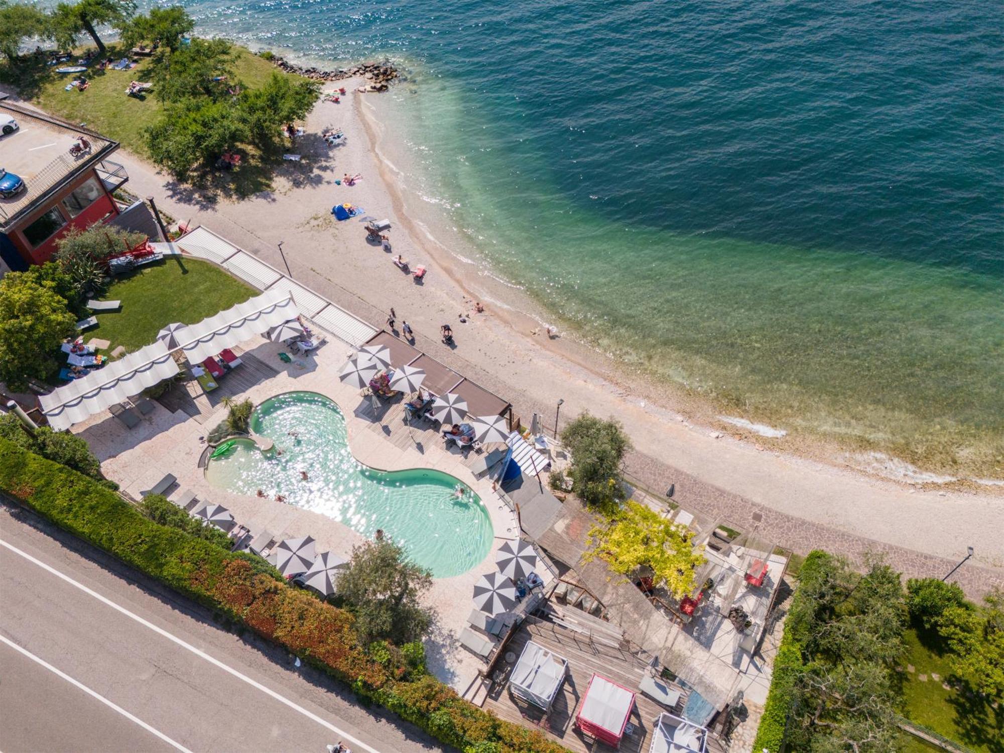 Ambienthotel Primaluna Malcesine Buitenkant foto