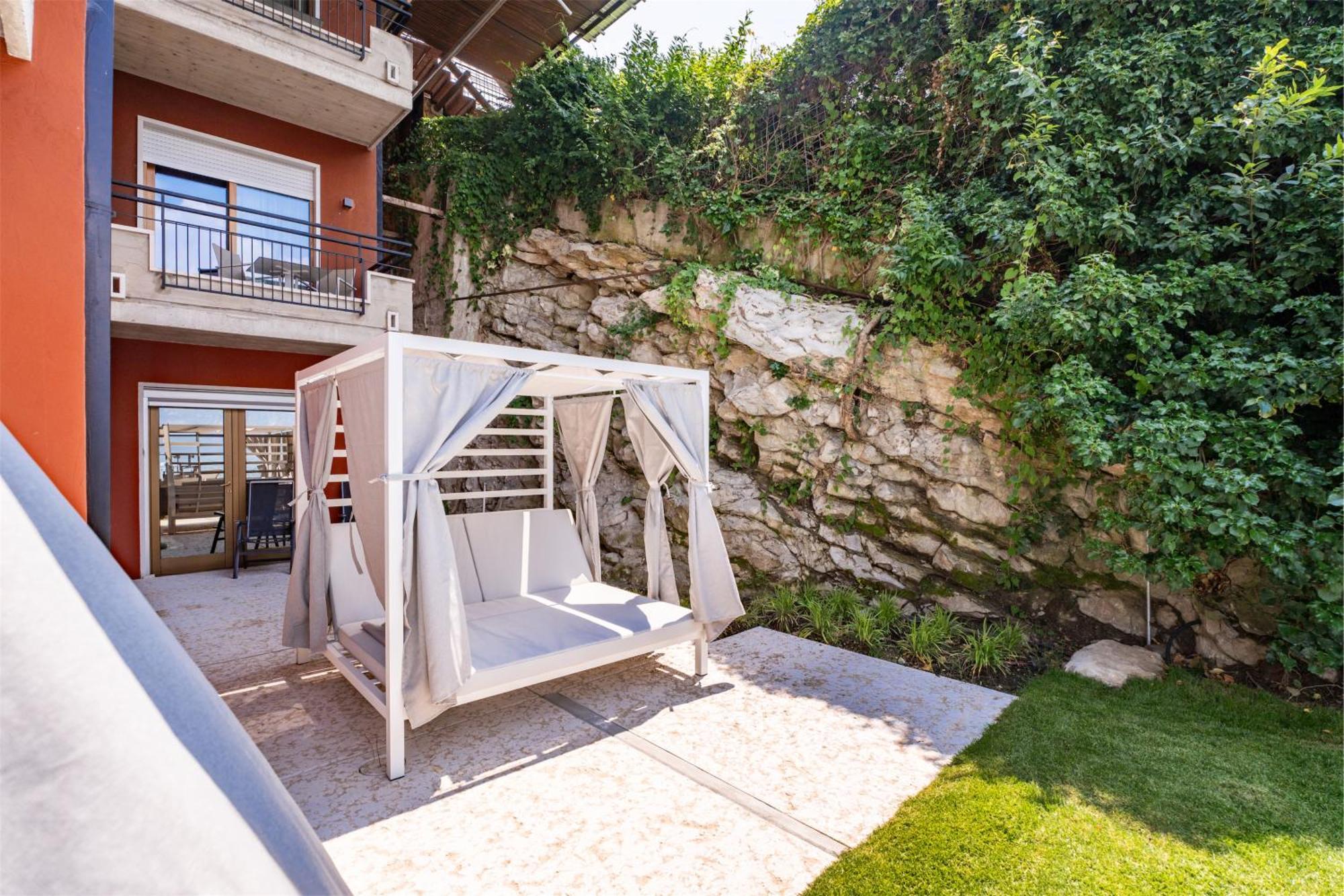 Ambienthotel Primaluna Malcesine Buitenkant foto