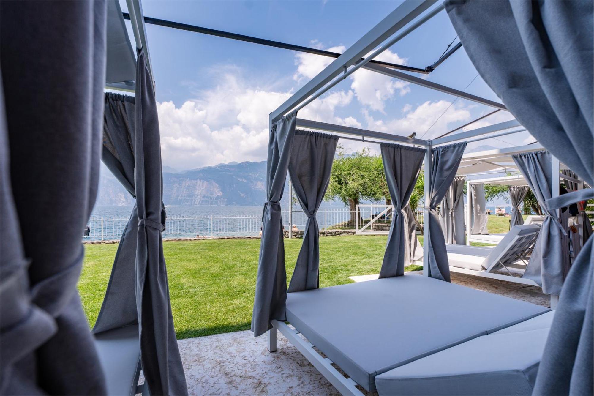 Ambienthotel Primaluna Malcesine Buitenkant foto